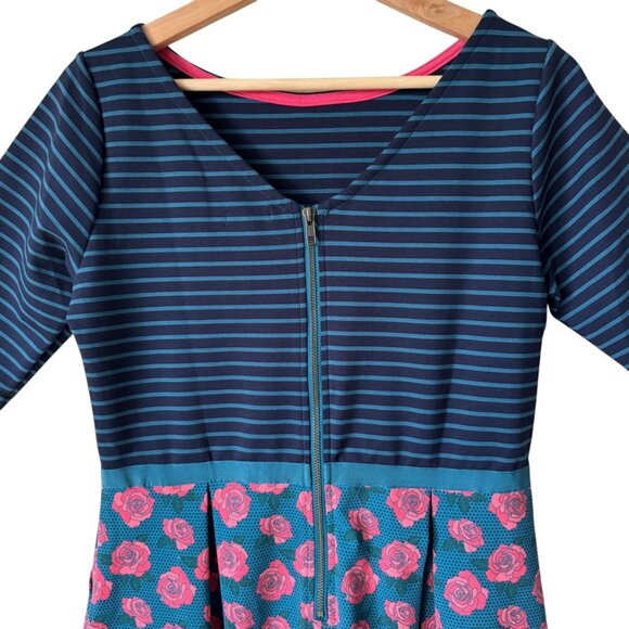 Matilda Jane Women's Peyton Fit Flare Dress Stripe Floral Rose Pockets Retro - Picture 4 of 16